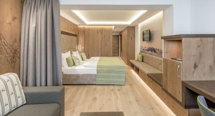 Hotel Alpina Deluxe Resort, Obergurgl ski chalet, image 5